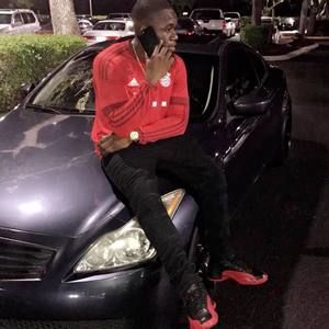 Meet your Posher, Jonathan